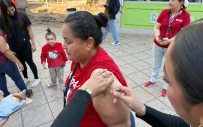 Secretaría de Salud implementa estrategia “Sinaloa por la Niñez 2025” para fortalecer y completar esquemas de vacunación.