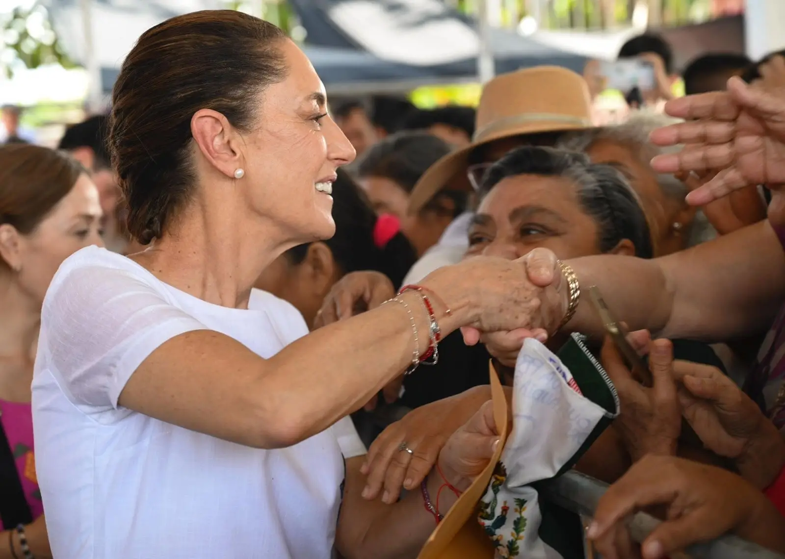 Próxima semana inicia pago a mujeres de 60,61 y 62 años de la pensión mujeres Bienestar : Presidenta Claudia Sheinbaum.