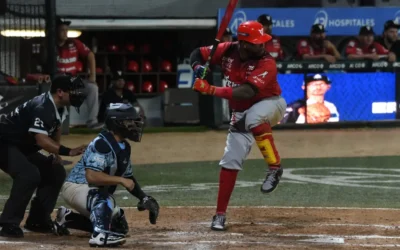 Venados de Mazatlán se impone en Guasave con cinco carreras en el décimo inning