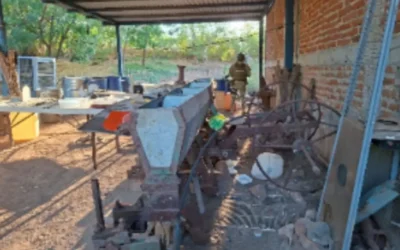 En Culiacán y Cosalá, el Grupo Interinstitucional localiza y destruye 5 áreas de almacenamiento de precursores químicos y un laboratorio inactivo