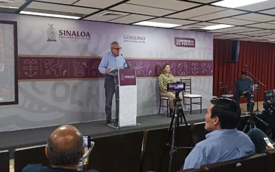 Reunión de trabajo con diputados para su cuarto informe de gobierno 28 de noviembre y sin invitados especiales: Rocha Moya