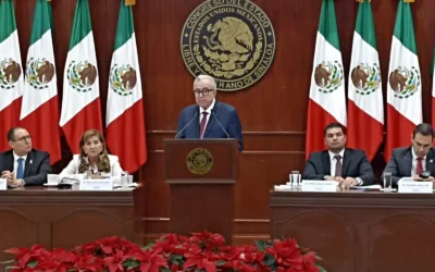 Rocha Moya rinde en estos momento su cuarto informe de gobierno ante el Congreso del Estado