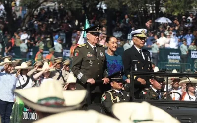 Sheinbaum encabeza desfile por el 115 aniversario de la Revolución Mexicana
