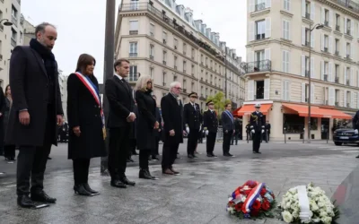 “Un vacío que nunca se cierra”: Francia conmemora una década de los atentados terroristas de Paris