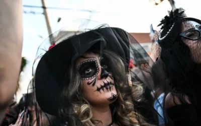 Comunidades hispanas en EU celebraron Día de Muertos pese a temor de redadas
