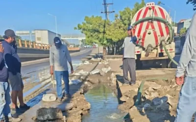 JUMAPAM repara daño del alcantarillado registrado en el Fovissste Esperanza