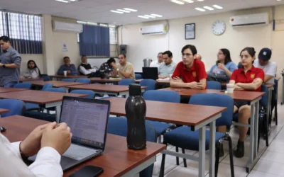 Investigadores UAS coordinan diseño de robots futbolistas para un evento tecnológico nacional convocado en el marco de la Copa del Mundo