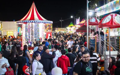 Lleno total: más de 11 mil personas disfrutan concierto de Huntrix en la verbena Culiacán.