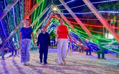 Ahome celebra el inicio de la Navidad con encendido de pino y un mensaje de unión
