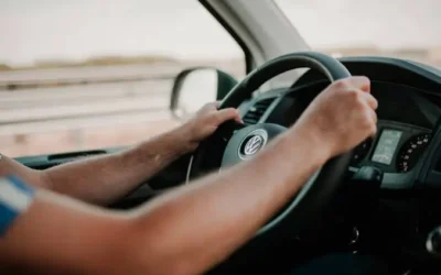 Llaman a conductores a actuar como agentes de seguridad vial durante temporada decembrina