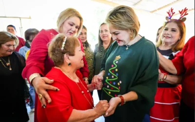 Caravana Navideña de DIF Sinaloa por la Región del Évora Dra. Eneyda Rocha Ruiz