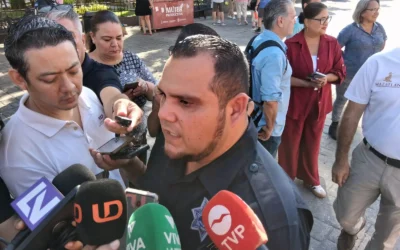 Policías se repliegan ante ataque armado y con explosivos en Villa Unión