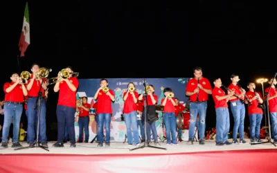 La magia de la Navidad se vive en Badiraguato con el festival escolar