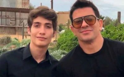 Tristán, hijo de Yahir, vende aguacates tras alejarse de las drogas: “Ha vivido mucho”