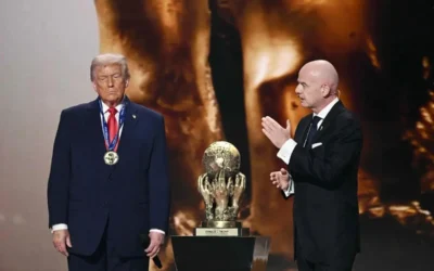 Infantino, bajo denuncia por presunto apoyo político que vulnera la neutralidad de la FIFA