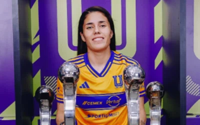 Jacqueline Ovalle recibe el Premio Marta al mejor gol del año