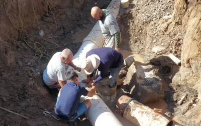 JUMAPAM repara tubería de 16” en Libramiento Colosio.