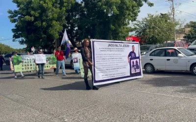 Realizan marcha en Guasave para exigir avances en la búsqueda y aparición del activista Jesús Guadalupe Camargo Loya