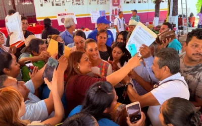 Productoras y proveedores de café en Guerrero muestran su apoyo a la Presodenta Claudia Sheinbaum.