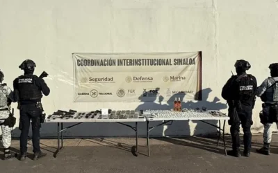 En revisión de este sábado, el Grupo Interinstitucional asegura 6 armas, droga y diversos objetos prohibidos en el Centro Penitenciario de Aguaruto.