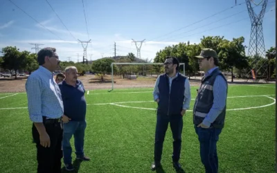 Secretario de Obras y Alcalde de Culiacán supervisan la obra de enlace del bulevar Agricultores y Costerita.
