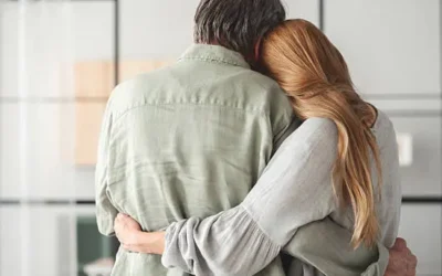 ¡Día Internacional del Abrazo! El abrazar tiene beneficios para la salud tales como disminuir el estrés: Psicoterapeuta