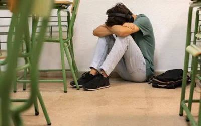 Advierten sobre estigmatización de adolescentes en el entorno escolar