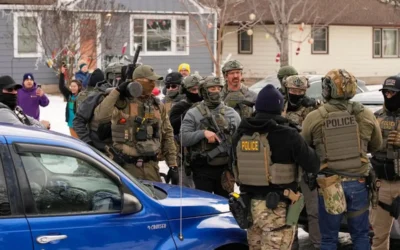 Hijos de inmigrantes en EU recurren al servicio militar para evitar la deportación de sus padres