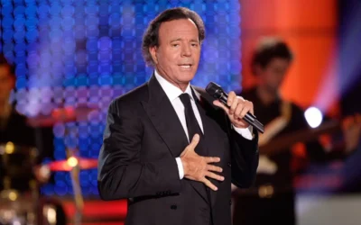 Julio Iglesias es acusado de agresiones sexuales contra ex empleadas