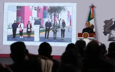 Entregan en Michoacán primeras 44 casas del Infonavit contempladas en el Plan Nacional de Vivienda