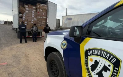 Decomisan en Guanajuato tráiler con 24 toneladas de productos electrónicos chinos