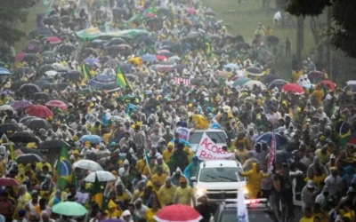 Un rayo cayó durante una manifestación en favor de Bolsonaro y dejó casi 90 heridos