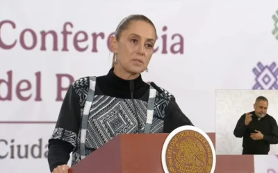 Sheinbaum niega que foto de Ryan Wedding frente a embajda de EEUU haya sido creada con IA