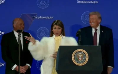 Nicki Minaj se declara «fan número uno» de Donald Trump