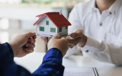 Por qué heredar la casa de tus papás no siempre conviene: la estrategia legal que puede reducir impuestos, proteger la vivienda familiar y ayudar a crear riqueza generacional a largo plazo