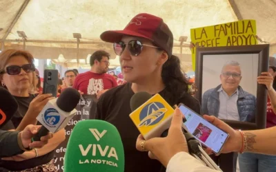 Esposa del Dr. Píndaro Álvarez; clama justicia en marcha de Ciidir.