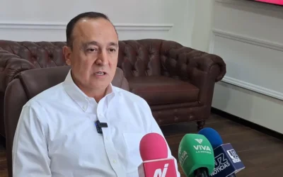 Ahome se proyecta a nivel nacional: Alcalde concreta acuerdos en innovación, franquicias y cultura