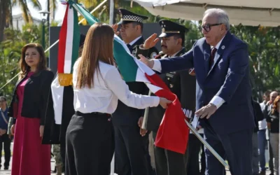 Encabeza Gobernador Rocha la conmemoración del Día de la Bandera