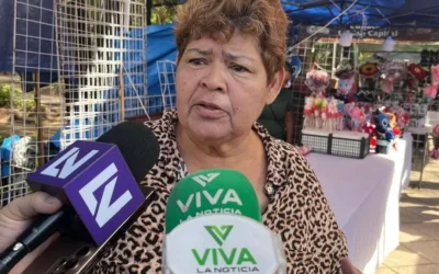 Vendedores ambulantes reportan ligero aumento en venta de cubrebocas en el centro de Culiacán