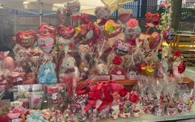 ¡Para enamorados! Arranca el Bazar del Amor en la Plazuela Álvaro Obregón