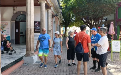 Recibe Mazatlán a más de 4 mil cruceristas en jueves de Carnaval