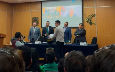 Gustavo Emiliano Mascareño, doctorando de la UAS, gana premio nacional por investigación sobre Inteligencia Artificial en el sector laboral mexicano.
