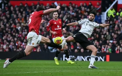 Raúl Jiménez anotó su gol número 200 como futbolista profesional