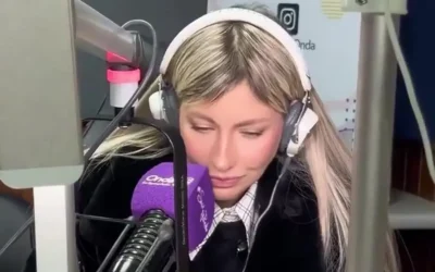 La emoción de una periodista venezolana al volver a la radio de la que fue censurada por el régimen de Nicolás Maduro