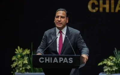 ¿Policías con AK-47? Gobernador de Chiapas alista iniciativa para que elementos de seguridad municipales porten armas de alto calibre