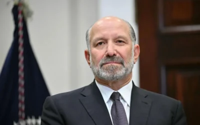 Secretario de Comercio de EU niega cualquier relación con Epstein