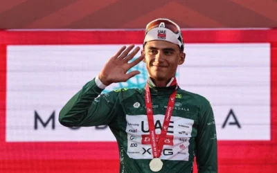 Isaac del Toro finaliza segundo en la tercera etapa del Tour UAE