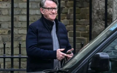 Arrestan a ex embajador británico Mandelson por presuntos vínculos con Epstein