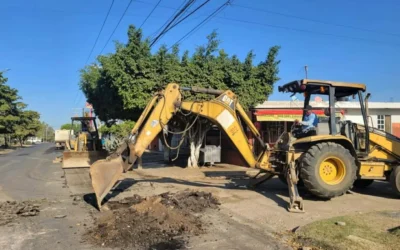 JUMAPAM rehabilita el alcantarillado de avenida Jacarandas y cierra parcialmente la circulación vial