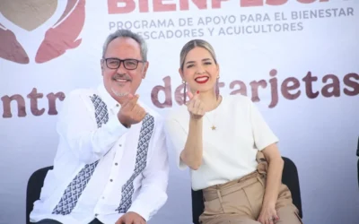 Entregan Tarjetas Bienpesca a 1,000 pescadoras y pescadores de Mazatlán.